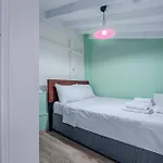 Cozy Private In Kadikoey - Near Coast Ferry *