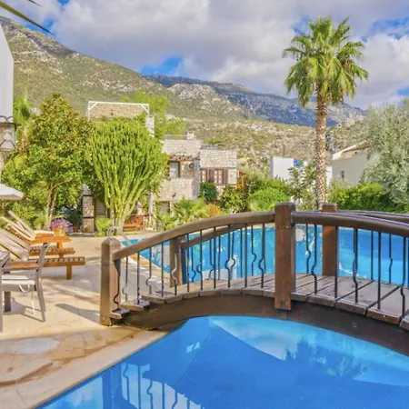 Cozy Private In Kadikoey - Near Coast Ferry