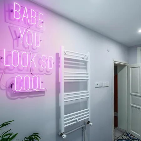 Cozy Private In Kadikoey - Near Coast Ferry