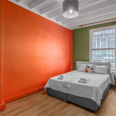 Cozy Private In Kadikoey - Near Coast Ferry Стамбул